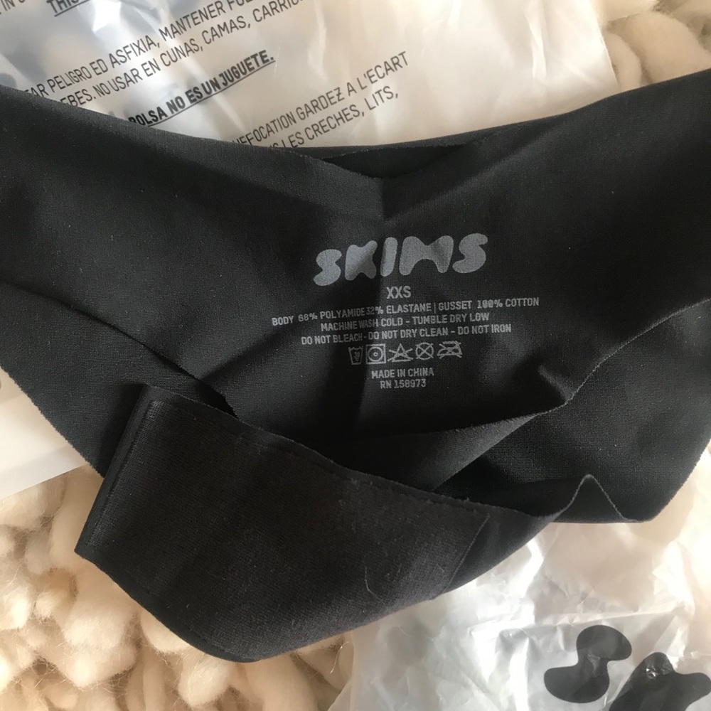 XX SOLD XX Skims || Smooth Essentials Dipped Thong - Picture 3 of 8
